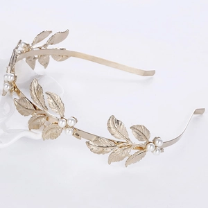 Elegant gold leaf headband with white pearls for women, 45-degree angle product view