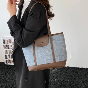 Retro grey felt tote bag with brown leather trim and shoulder straps for women