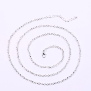 Collana a catena argento a forma di O con chiusura a moschettone e prolunga regolabile