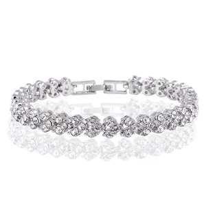 Bracelet luxueux en argent avec cristaux romains et pierres étincelantes pour femmes
