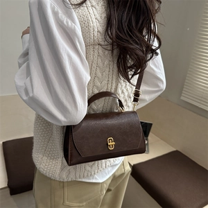Retro brown leather crossbody square bag with gold metal twist lock for women