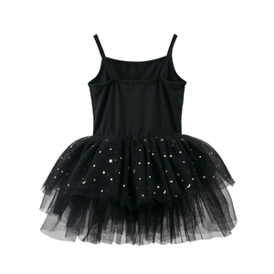 Détail de la robe tutu de ballet noire pour fille avec sequins dorés lune et étoiles