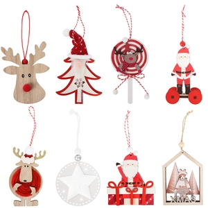 Set di 8 decorazioni natalizie in legno con Babbo Natale e renne in stile cartone