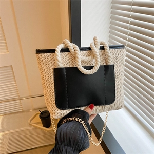 Sac seau en paille avec bordure en cuir noir et poignée en corde de coton pour la plage