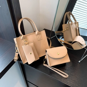 Fashion Women Quilted PU Leather Handbag With Mini Pouch Rhombus Stitched Crossbody Bag Small Square Shoulder Bag For Daily