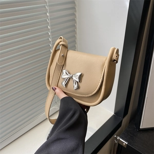 Korean Style Bowknot Saddle Bag PU Leather Fashionable Small Shoulder Bag Cute Girl Crossbody Purse For Daily Dating Women