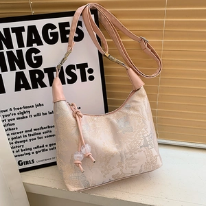 New Chinese Style Jacquard Crossbody Bag Elegant Flower Pattern Satin Texture Handbag With Tassel For Women Vintage Shoulder Bag
