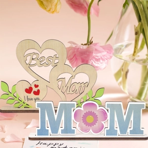 Handcrafted wooden Mother's Day desktop ornaments with Best Mom heart design and floral MOM sign
