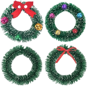 Mini couronnes de Noël avec cloches et aiguilles de pin pour décorations de sapin