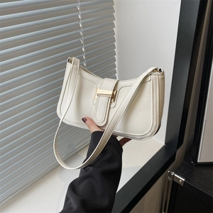 Vintage PU Leather Crescent Underarm Bag For Women Minimalist Solid Color Shoulder Crossbody Bag With Golden Metal Buckle