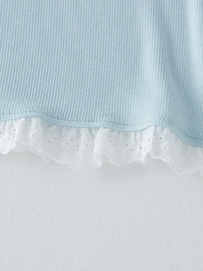 Ensemble deux pièces fille : t-shirt en maille côtelée bleu clair et jupe en dentelle