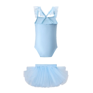 Détail du juste-au-corps bleu clair avec volants et jupe tutu en tulle multicouche