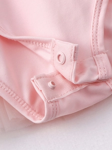 Body da danza rosa per bambine con maniche a sbuffo, schiena scoperta e gonna in tulle
