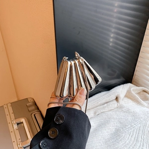 Mini Shell Shaped Metal Texture Shoulder Bag For Women Fashion Chain Evening Clutch Bag Glossy Small Square Bag