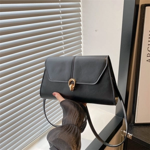 Sac à Épaule sous le Bras en Cuir PU pour Femmes Sacoche Carrée à Rabat Vintage avec Boucle de Serrure Dorée