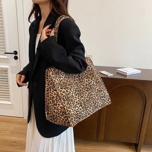 Stylish large capacity leopard print canvas tote bag for women daily commute and leisure