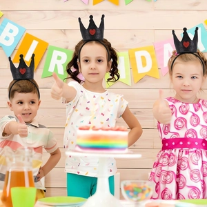 Serre-tête couronne pour anniversaire d'enfant noir avec paillettes et cœur rouge