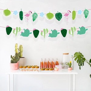 Guirlande de fête tropicale avec flamant cactus et feuilles de palmier pour décor d'été