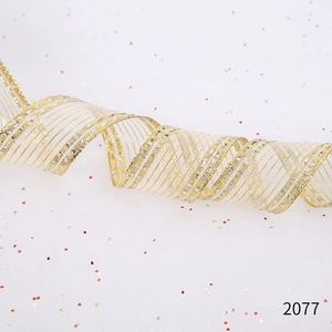 Nastro natalizio in rete dorata con glitter per confezioni regalo fai-da-te