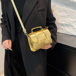 Metallic gold mini handbag for women with wrinkled texture and silver buckles