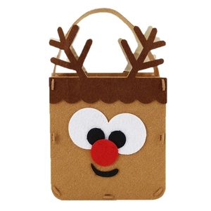 Sac cadeau de Noël en feutre DIY avec un renne mignon, des bois en 3D et un nez rouge rond