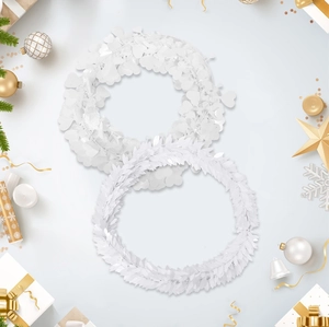 White heart wreath and feather leaf garland for festive Christmas home wall decoration