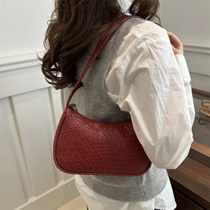 Retro dark red woven hobo shoulder bag for women with elegant minimalist texture
