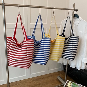 Fashionable Striped Knitted Underarm Bag Large Capacity Casual Women Shoulder Tote Bag Trendy Niche Design Spring New Style