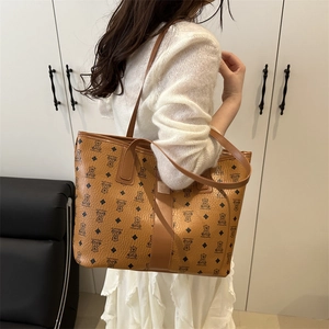 Grand sac cabas marron pour femme avec motifs d'ours et bandoulières pour le quotidien