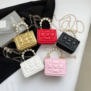 Women Mini Heart Quilted PU Leather Bag With Artificial Pearl Handle Gold Chain Crossbody Shoulder Bag Sweet Fashion Niche Handbag