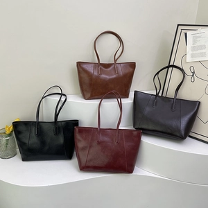 Large Capacity PU Leather Tote Bag For Women Retro Solid Color Shoulder Bag Versatile Commuter Handbag Office Daily Bag