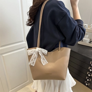 Women Large Capacity PU Leather Tote Bag With Lace Bow Decor Minimalist Shoulder Bag For Daily Commute Fashion Handbag