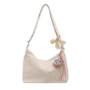 Grand sac cabas minimaliste en cuir PU beige avec nœud en dentelle et breloque peluche