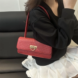 Red baguette shoulder bag with crocodile pattern and golden horseshoe buckle for women