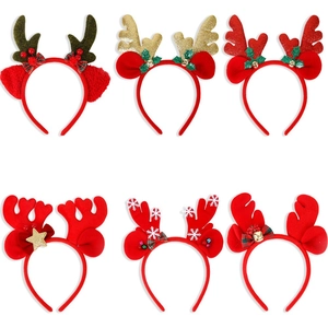 Vue à plat de six serre-têtes de Noël renne variés avec bois en feutre et clochettes