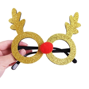 Festive gold reindeer Christmas glasses with red nose ball for holiday party decoration