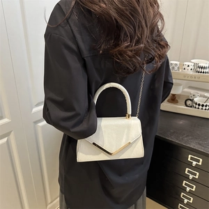 Chic white sequin square shoulder bag with gold V-metal trim for 2025 summer