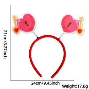 Detail showing dimensions of Valentine's Day heart headband with 21cm height and 24cm width
