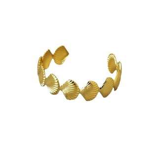 French vintage gold shell open bangle with detailed radial texture for women
