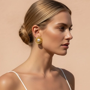 Vintage Legierung Hohl Spiral Rund Ohrstecker Mit Imitation Künstliche Perle Und Edelstahl Ohrstecker Für Frauen Eleganter Französischer Retro Stil