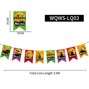 Halloween Banner Set mit Kürbis- und Fledermausmotiven auf bunten Fahnen, 3,5m lang