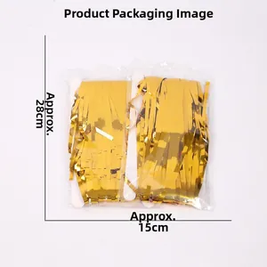 Detail of 2-pack gold foil fringe curtain packaging with dimensions 15x28cm for party decor