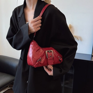 Vintage large capacity red leather shoulder bag with pleated design and silver buckle