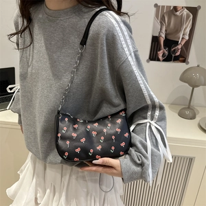Fashionable black cherry pattern shoulder bag with silver chain strap for summer style
