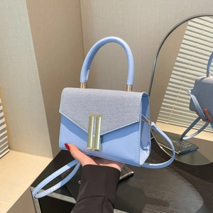 Women Trendy PU Leather Patchwork Crossbody Bag Fashion Woven Flap Handbag With Gold Metal Lock Adjustable Strap Casual Bag