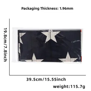 Detail der USA-Flaggen-Tischdecke aus PE, gefaltet mit präzisen Maßangaben verpackt
