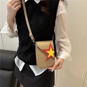 Sac bandoulière kaki pour femme avec étoiles colorées décoratives et sangle réglable