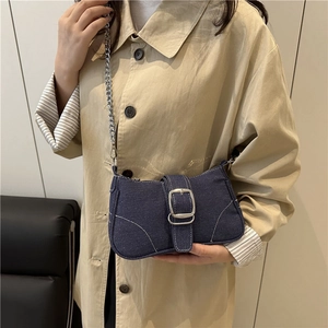 Retro denim crossbody bag with white stitching and silver buckle for autumn 2025 style