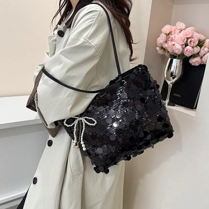 Fashionable black sequin tote bag for women with pearl bow pendant and shoulder strap