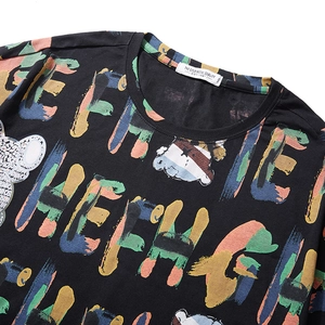 T-shirt homme grande taille en coton noir avec imprimé graffiti coloré et petit ours